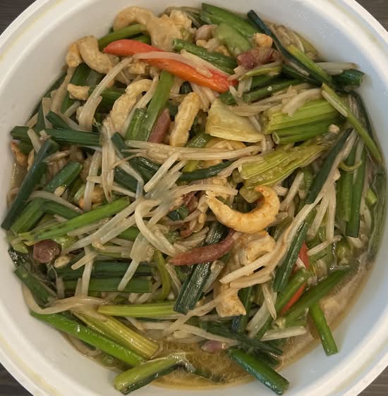 Country Style Stir-Fry Assorted Meats 家鄉小炒王